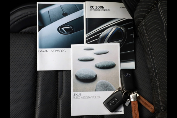 Lexus RC 300h F SPORT Line | Mark Levinson | Stoelventilatie | Safety Pac