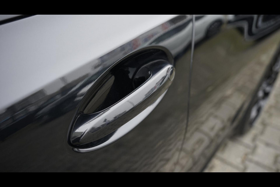 BMW 3-serie 320e M-Sport Shadow Line AUTOMAAT-360 CAMERA-ALCANTARA-AMBIANCE-CARBON-CRUISE-FULL LED-KEYLESS-MEMORY-PANORAMA