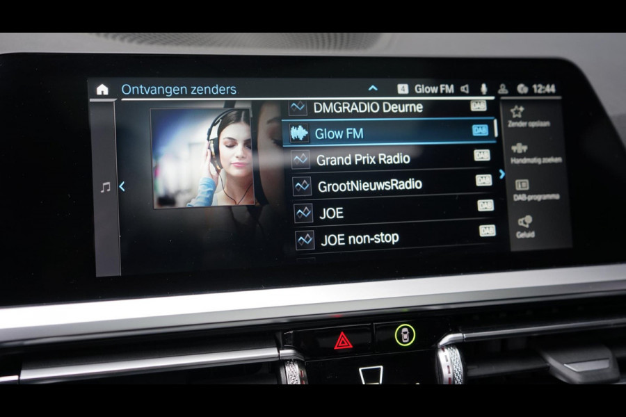 BMW 3-serie 320e M-Sport Shadow Line AUTOMAAT-360 CAMERA-ALCANTARA-AMBIANCE-CARBON-CRUISE-FULL LED-KEYLESS-MEMORY-PANORAMA