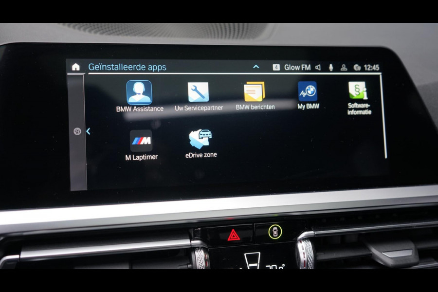 BMW 3-serie 320e M-Sport Shadow Line AUTOMAAT-360 CAMERA-ALCANTARA-AMBIANCE-CARBON-CRUISE-FULL LED-KEYLESS-MEMORY-PANORAMA