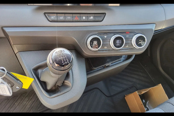 Renault Master 170.35 EURO 6 L3H2 ZWART METALLIC - 2x ZIJSCHUIFDEUR - TREKHAAK - V-22-KKP - BPM VRIJ!