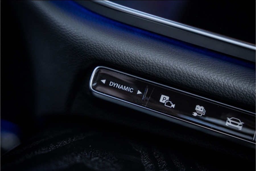 Mercedes-Benz E-Klasse E300 e AMG Line - Origineel NL | Panorama | Passenger Display | Burmester | Memory