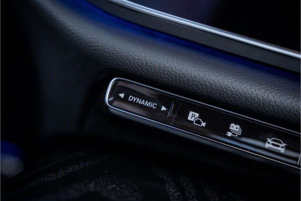 Mercedes-Benz E-Klasse E300 e AMG Line - Origineel NL | Panorama | Passenger Display | Burmester | Memory