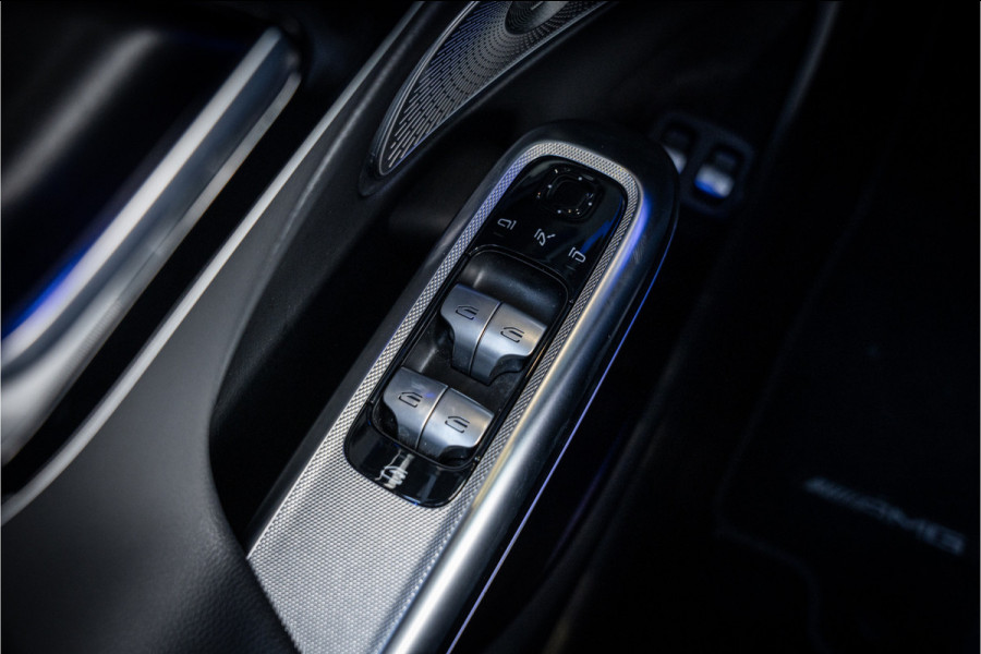 Mercedes-Benz E-Klasse E300 e AMG Line - Origineel NL | Panorama | Passenger Display | Burmester | Memory