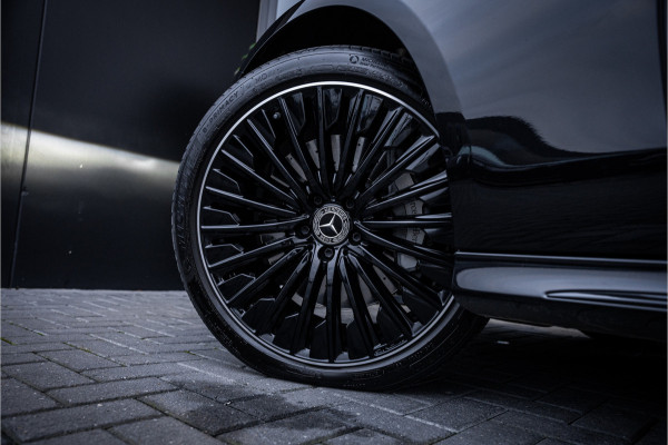 Mercedes-Benz E-Klasse E300 e AMG Line - Origineel NL | Panorama | Passenger Display | Burmester | Memory