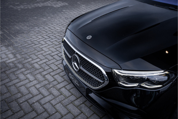 Mercedes-Benz E-Klasse E300 e AMG Line - Origineel NL | Panorama | Passenger Display | Burmester | Memory