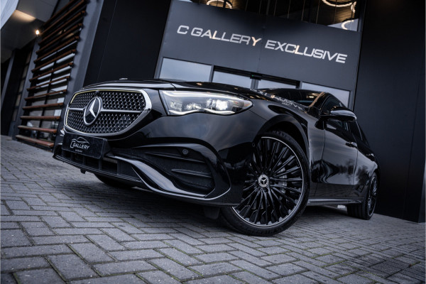 Mercedes-Benz E-Klasse E300 e AMG Line - Origineel NL | Panorama | Passenger Display | Burmester | Memory