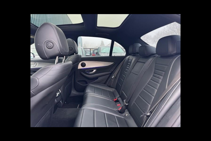 Mercedes-Benz E-Klasse 200 Ambition AMG - Panorama dak -360°