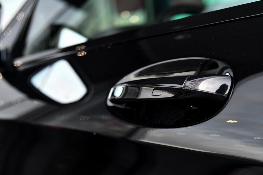 Mercedes-Benz S-Klasse 560 e AMG Lang. Burm High End, Massage, Koeling, Pano, Alcantara hemel, Softcl, HUD, Distro+, Memory, 360!