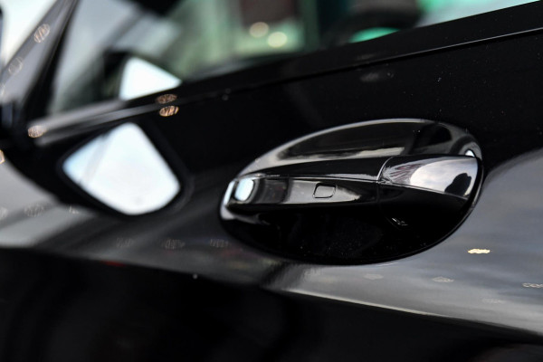 Mercedes-Benz S-Klasse 560 e AMG Lang. Burm High End, Massage, Koeling, Pano, Alcantara hemel, Softcl, HUD, Distro+, Memory, 360!