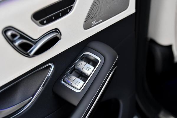 Mercedes-Benz S-Klasse 560 e AMG Lang. Burm High End, Massage, Koeling, Pano, Alcantara hemel, Softcl, HUD, Distro+, Memory, 360!