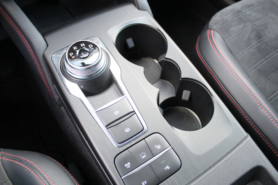 Ford Kuga 2.5 PHEV ST-Line X | Trekhaak | B&O | BLIS | Navigatie | Winterpack