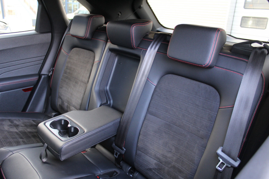 Ford Kuga 2.5 PHEV ST-Line X | Trekhaak | B&O | BLIS | Navigatie | Winterpack