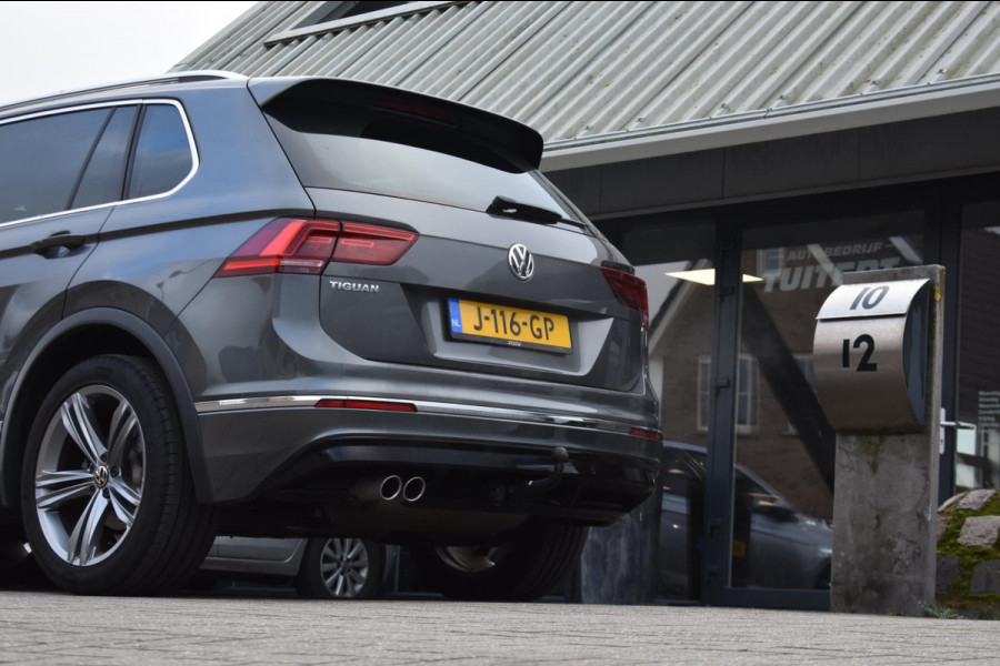 Volkswagen Tiguan 1.5 TSI ACT R-Line | TREKHAAK | NAP | APPLE CARPLAY | ANDROID AUTO | ADAPT. CRUISE CONTROLE | VIRTUAL COCKPIT