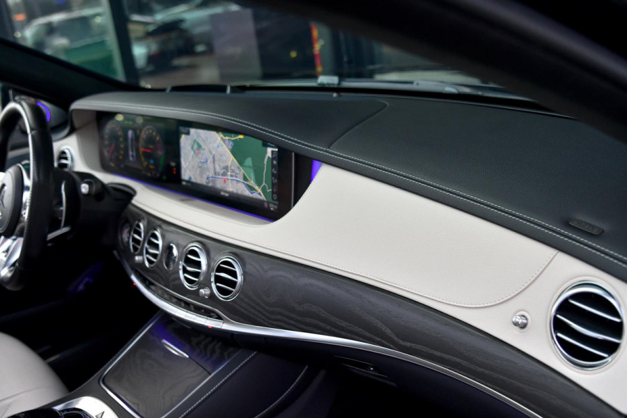 Mercedes-Benz S-Klasse 560 e AMG Lang. Burm High End, Massage, Koeling, Pano, Alcantara hemel, Softcl, HUD, Distro+, Memory, 360!