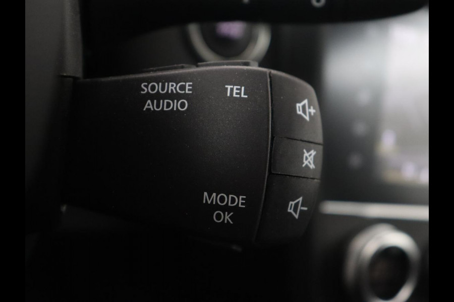 Renault Kadjar 1.3 TCe Limited | 60.872km NAP | Carplay | Navigatie | Climate control | Keyless | Parkeerhulp | Cruise control | DAB | Bluetooth