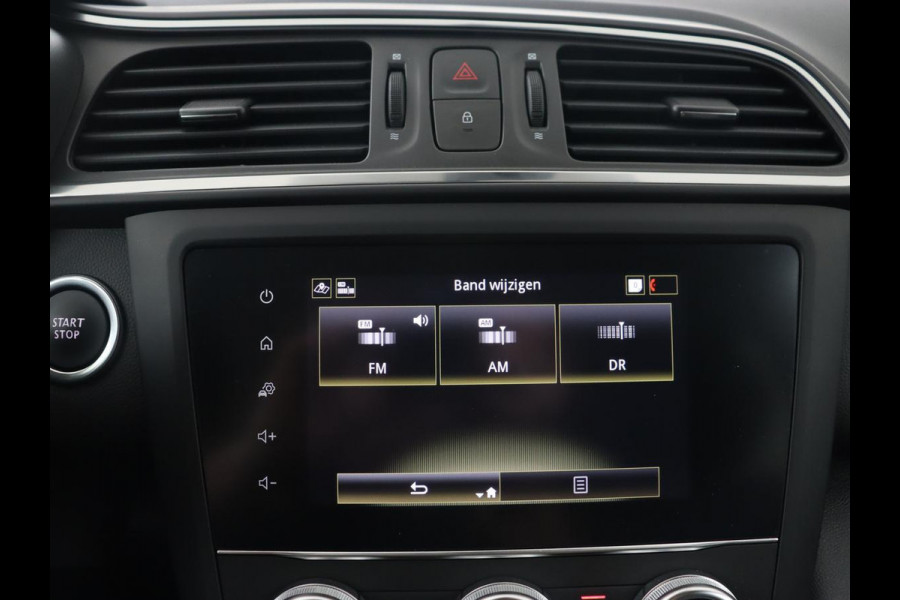 Renault Kadjar 1.3 TCe Limited | 60.872km NAP | Carplay | Navigatie | Climate control | Keyless | Parkeerhulp | Cruise control | DAB | Bluetooth