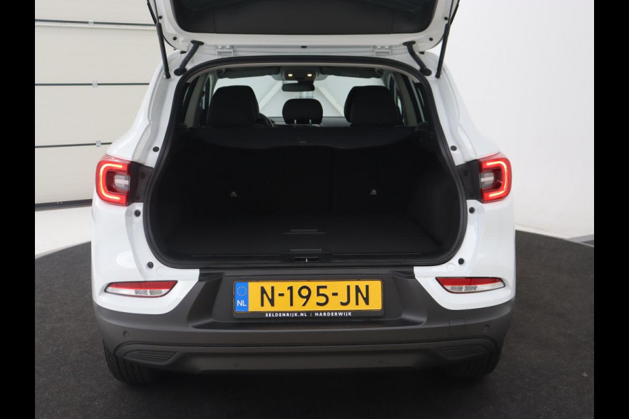 Renault Kadjar 1.3 TCe Limited | 60.872km NAP | Carplay | Navigatie | Climate control | Keyless | Parkeerhulp | Cruise control | DAB | Bluetooth