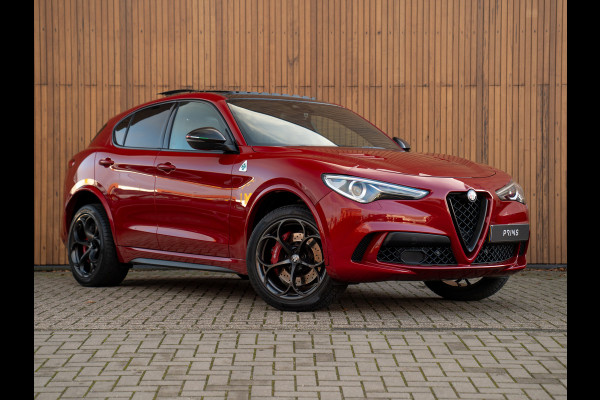 Alfa Romeo Stelvio 2.9 V6 AWD Quadrifoglio | Adapt. cruise | Veel carbon! | Pano-dak | Harman/Kardon | NL-auto