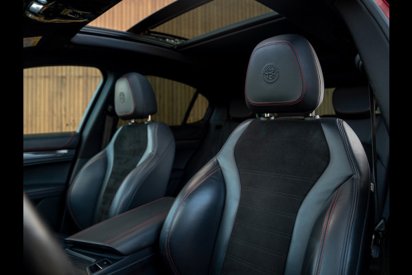 Alfa Romeo Stelvio 2.9 V6 AWD Quadrifoglio | Adapt. cruise | Veel carbon! | Pano-dak | Harman/Kardon | NL-auto