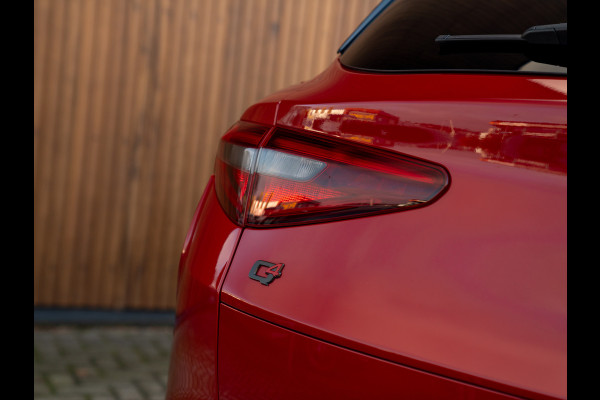 Alfa Romeo Stelvio 2.9 V6 AWD Quadrifoglio | Adapt. cruise | Veel carbon! | Pano-dak | Harman/Kardon | NL-auto