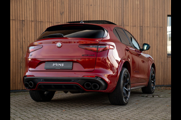 Alfa Romeo Stelvio 2.9 V6 AWD Quadrifoglio | Adapt. cruise | Veel carbon! | Pano-dak | Harman/Kardon | NL-auto