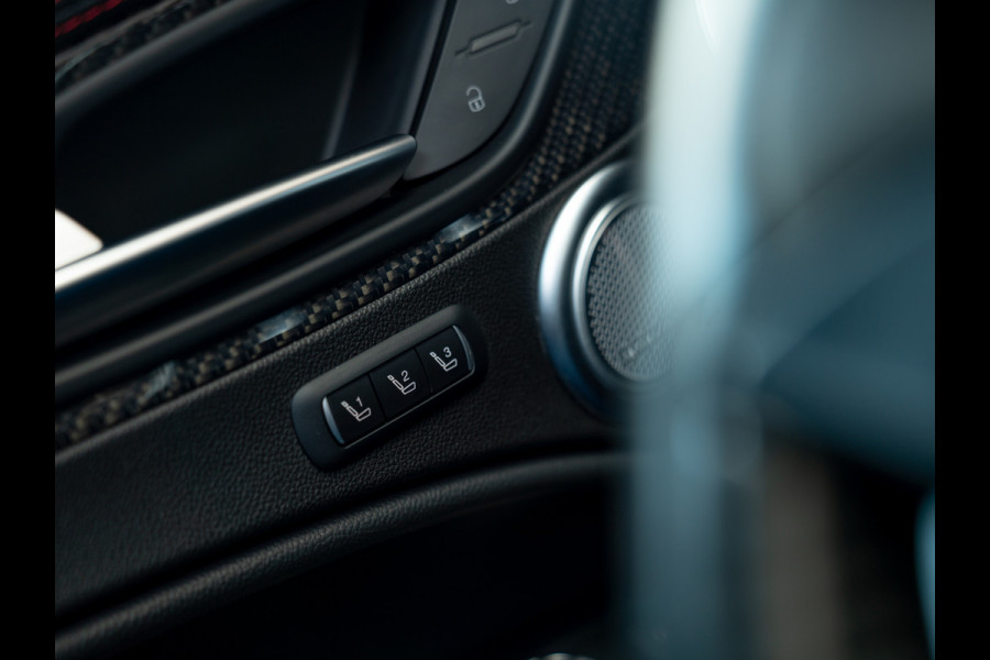 Alfa Romeo Stelvio 2.9 V6 AWD Quadrifoglio | Adapt. cruise | Veel carbon! | Pano-dak | Harman/Kardon | NL-auto