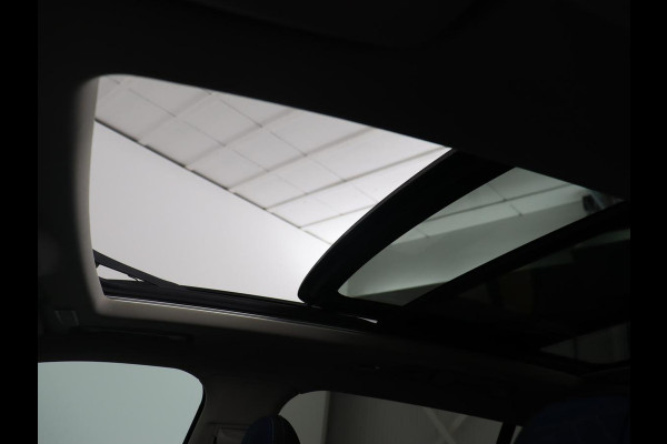 Lynk & Co 01 1.5 Plug In | 19.600 km NAP | Panoramadak | Infinity by Harman | Camera | Adaptive cruise | Stoelverwarming | Carplay | Memory | Full LED | PHEV