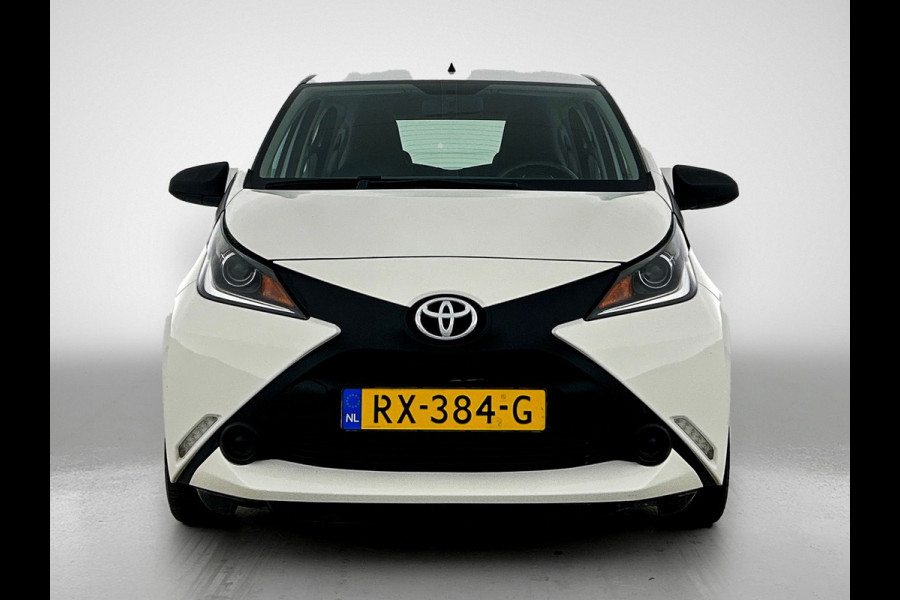 Toyota Aygo 1.0 VVT-i x-fun / Airconditioning / Elec. Pakket / Radio-Usb / Bluetooth / Apk 10-2026