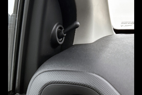 Toyota Aygo 1.0 VVT-i x-fun / Airconditioning / Elec. Pakket / Radio-Usb / Bluetooth / Apk 10-2026