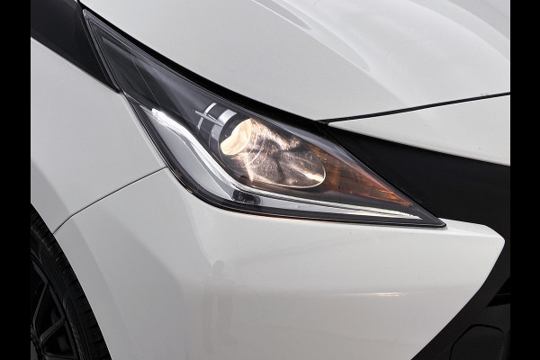 Toyota Aygo 1.0 VVT-i x-fun / Airconditioning / Elec. Pakket / Radio-Usb / Bluetooth / Apk 10-2026