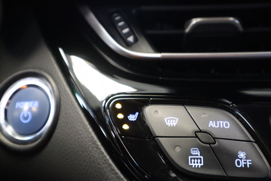 Toyota C-HR 1.8 Hybrid First Edition Navigatie Full-led JBL 18'inch-Lmv