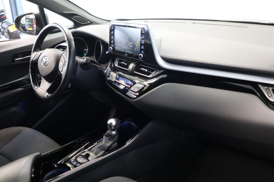 Toyota C-HR 1.8 Hybrid First Edition Navigatie Full-led JBL 18'inch-Lmv