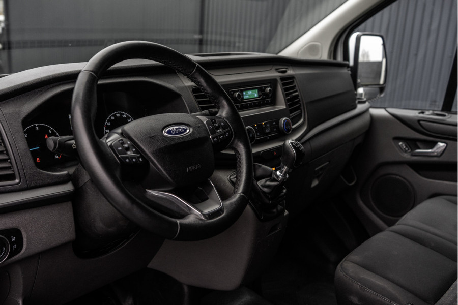 Ford Transit Custom 2.0 TDCI L1H1 | Volledig ingericht | Airco | Cruise | 3-zits