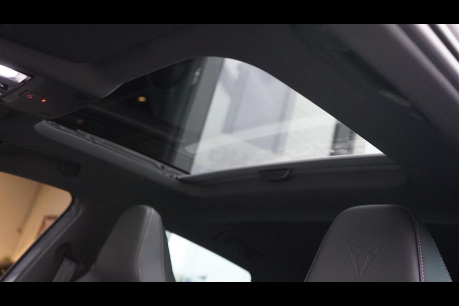 CUPRA Leon 1.5 eTSI VZ AUTOMAAT-AMBIANCE-BEATS-CAMERA-FULL LED-KEYLESS-PANORAMA