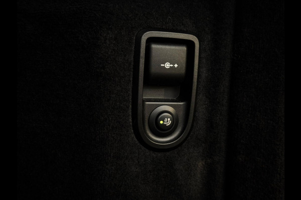 BMW 5 Serie Touring 530e Business Edition Plus M-Sport|Panorama|Shadow|Trekhaak|Stoel/stuurverwarming