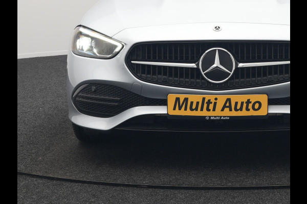 Mercedes-Benz C-Klasse Estate 300 e Avantgarde Plug In Hybrid 313pk Dealer O.H. PHEV | Trekhaak Af Fabriek | Camera | Night Pakket | Sportstoelen Verwarmd | Apple Carplay | Sfeerverlichting | Navigatie | Virtual | DAB |