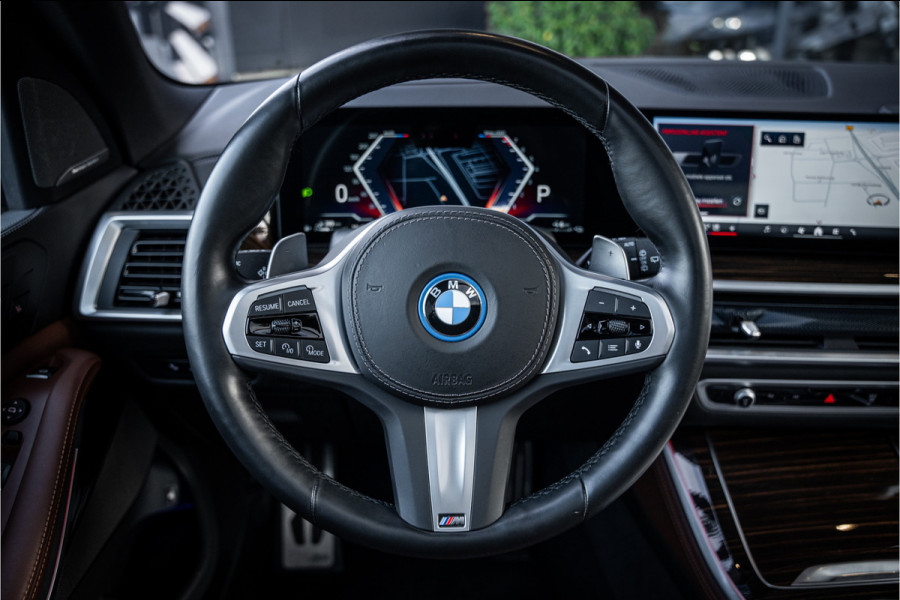 BMW X5 xDrive50e - M Sport | Panorama | H&K | Memory | 360 Camera