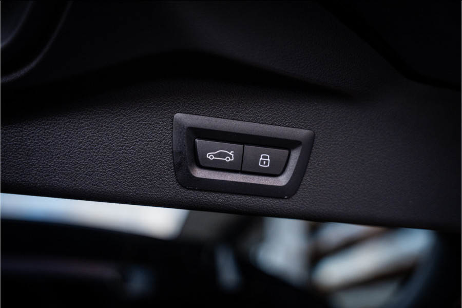 BMW X5 xDrive50e - M Sport | Panorama | H&K | Memory | 360 Camera