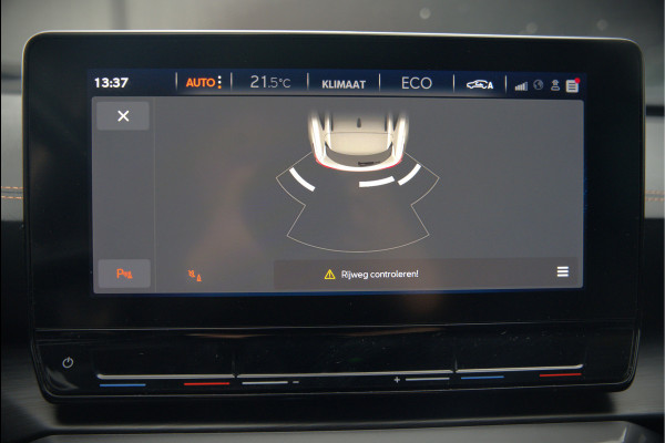 CUPRA Formentor 1.4 e-Hybrid Business | Stuurverwarming | Keyless | Adaptive Cruise Control | Navigatie | Parkeersensoren | Ambiance Verlichting | DAB | Climate Control