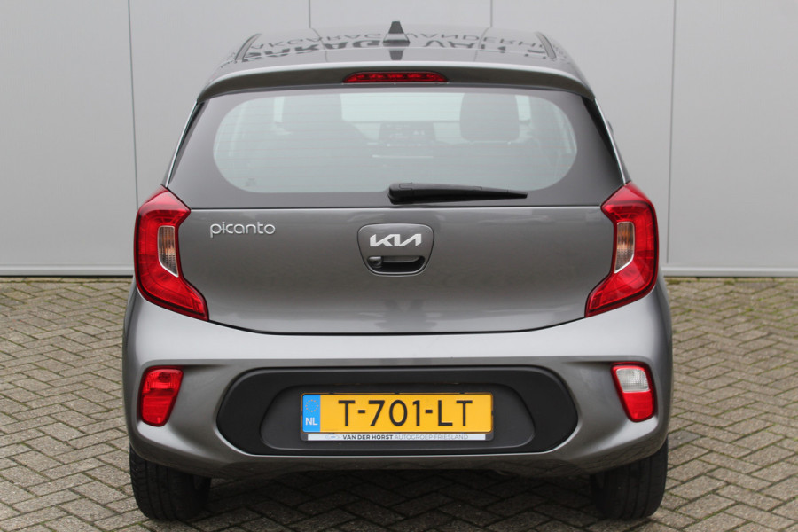 Kia Picanto 1.0-67pk DPi DynamicLine. Kwalitatief erg goed wagen voor jaren zorgeloos rijplezier! Airco, metallic lak, camera, cruise control, elektr. ramen v+a, Android auto/Apple carplay, DAB radio, USB aansl., LM wielen etc
