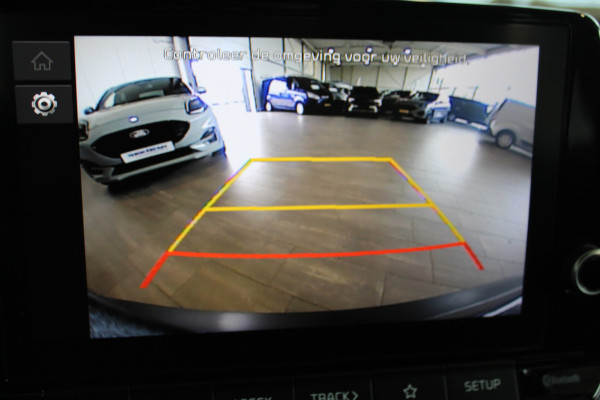 Kia Picanto 1.0-67pk DPi DynamicLine. Kwalitatief erg goed wagen voor jaren zorgeloos rijplezier! Airco, metallic lak, camera, cruise control, elektr. ramen v+a, Android auto/Apple carplay, DAB radio, USB aansl., LM wielen etc