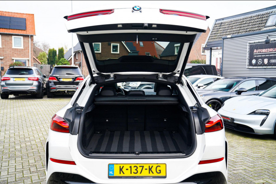 BMW X6 XDrive40i High Executive | M-performance | Driving Assisted Professional | Elektrische trekhaak | Panorama | Nappa leder