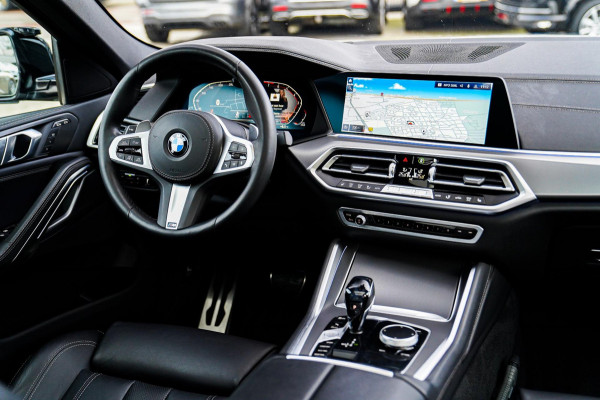 BMW X6 XDrive40i High Executive | M-performance | Driving Assisted Professional | Elektrische trekhaak | Panorama | Nappa leder