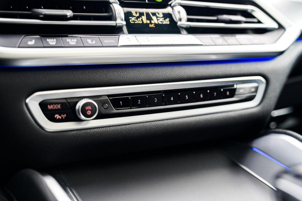 BMW X6 XDrive40i High Executive | M-performance | Driving Assisted Professional | Elektrische trekhaak | Panorama | Nappa leder