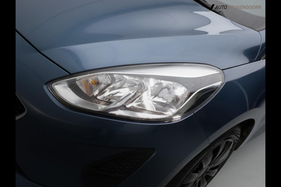 Ford Fiesta 1.1 Trend Sportive (APPLE CARPLAY,LED VERLICHTING,PARKEERSENSOREN,CLIMATE,CRUISE,SPORTSTOELEN,NIEUWE APK,TOPCONDITIE)