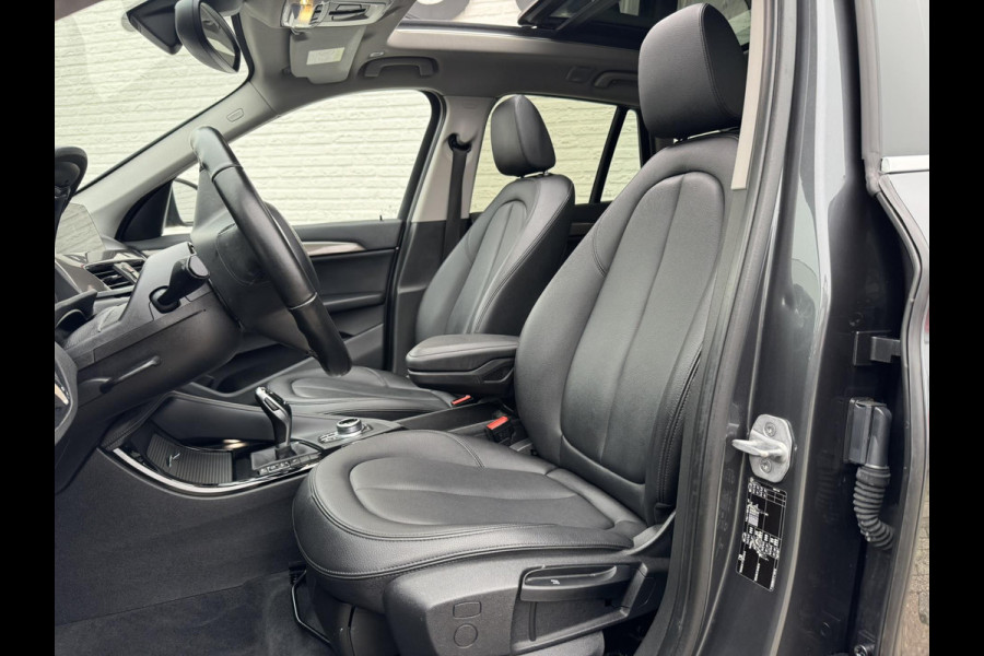 BMW X1 SDrive18i High Executive M-sport Panorama Led Keyless Leder+verwarming Cruise
