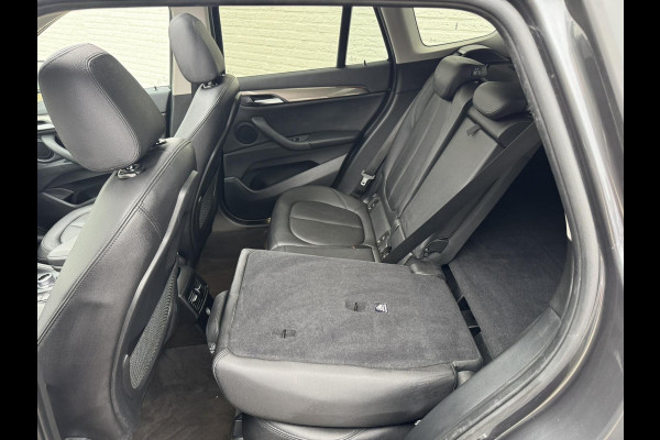 BMW X1 SDrive18i High Executive M-sport Panorama Led Keyless Leder+verwarming Cruise