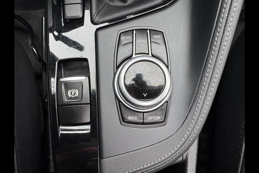 BMW X1 SDrive18i High Executive M-sport Panorama Led Keyless Leder+verwarming Cruise