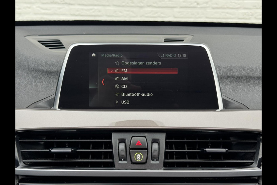 BMW X1 SDrive18i High Executive M-sport Panorama Led Keyless Leder+verwarming Cruise